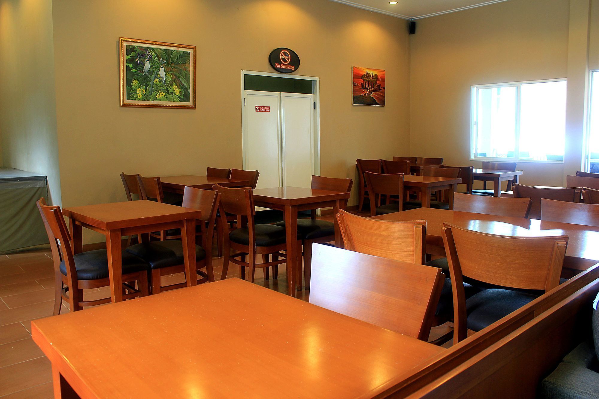 Zen Rooms Bukit Tunggul Bandung Bagian luar foto