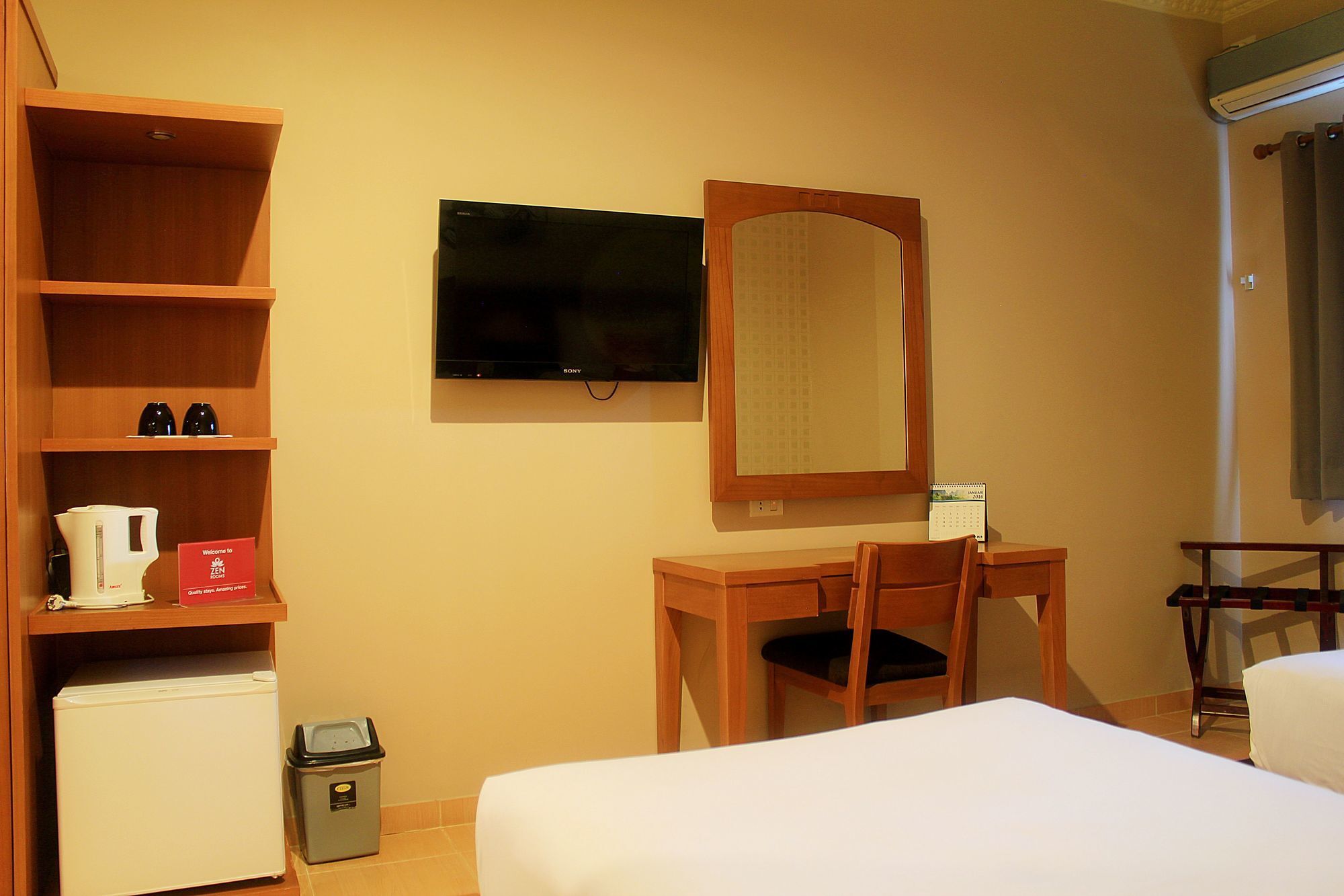 Zen Rooms Bukit Tunggul Bandung Bagian luar foto