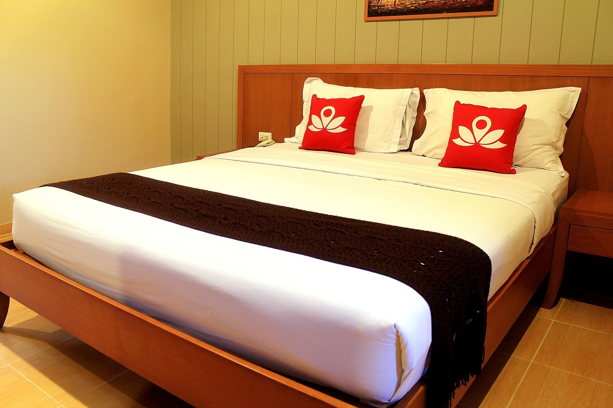 Zen Rooms Bukit Tunggul Bandung Bagian luar foto
